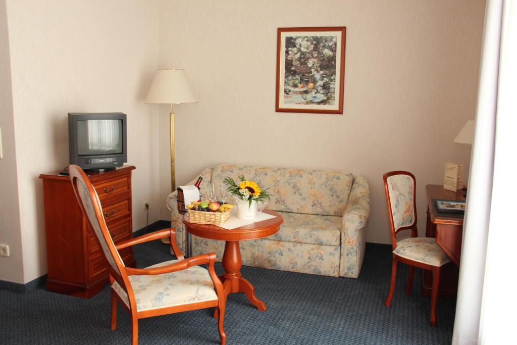 Hotel Ascania Aschersleben Rum bild